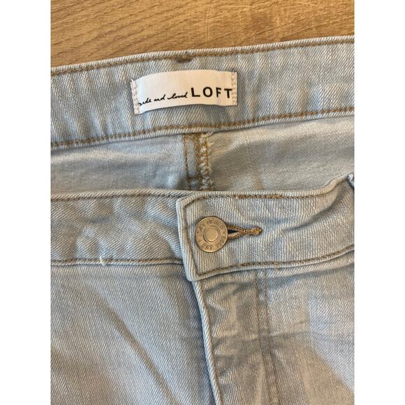 Loft The Girlfriend Straight Leg Jeans Size 31/12 Light Wash High Rise - Picture 3 of 8